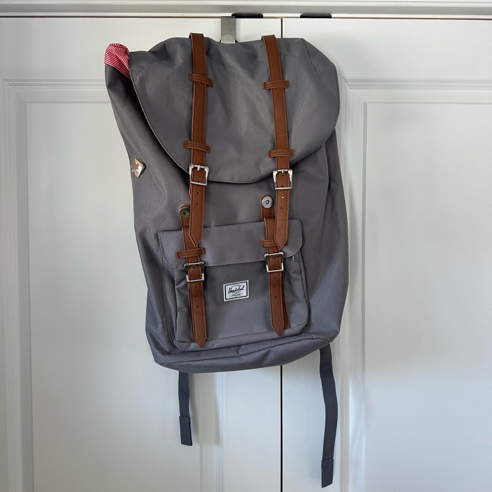 Herschel Supply Company Gray and Brown Backpack with Urban Style